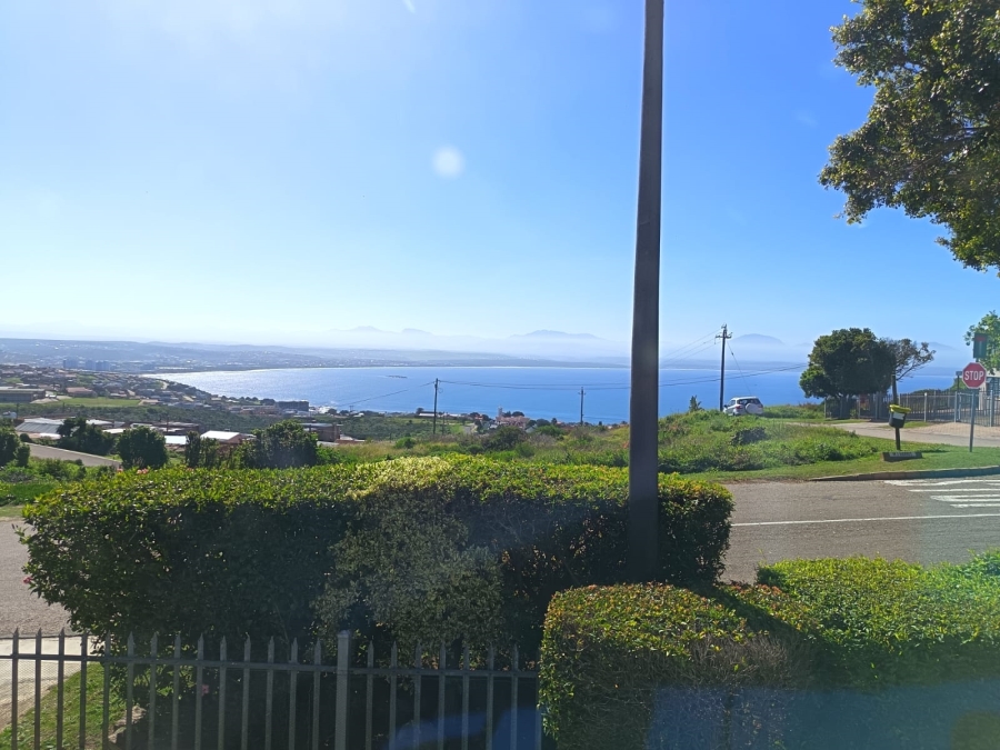 To Let 2 Bedroom Property for Rent in Da Nova Western Cape